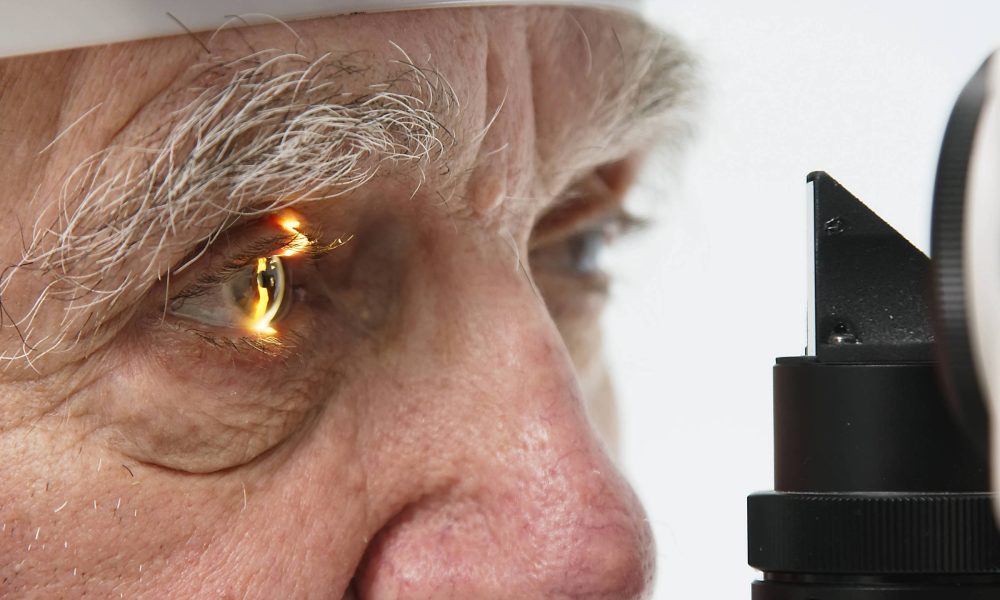 Alzheimer pode ser detectado em exame de vista no futuro – 07/09/2025 – Equilíbrio e Saúde
