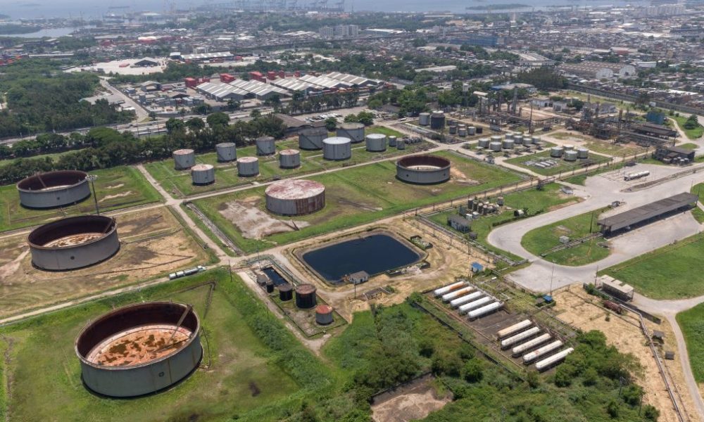 ANP e Receita Federal interditam Refinaria de Manguinhos por irregularidades em operações e importação de combustíveis – Diário do Rio de Janeiro