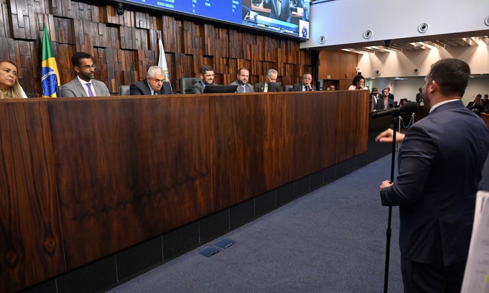 Alerj aprova projeto que limita saídas de presos ligados a facções