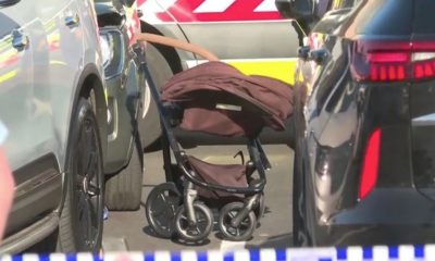 Bebê morre após carrinho ser atingido por veículo em marcha a ré em estacionamento