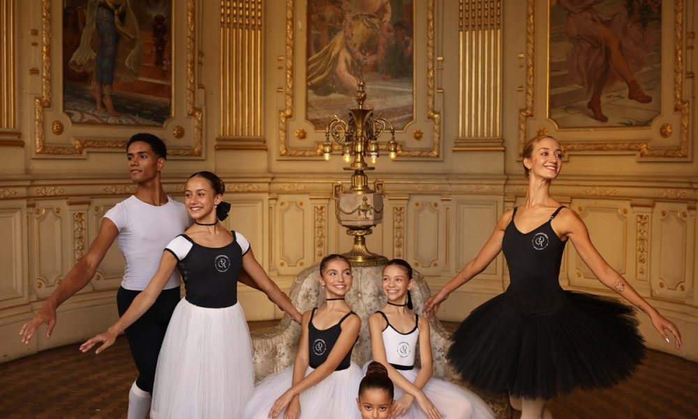 Escola de balé oferece bolsas a jovens de baixa renda no Rio; veja quem pode participar