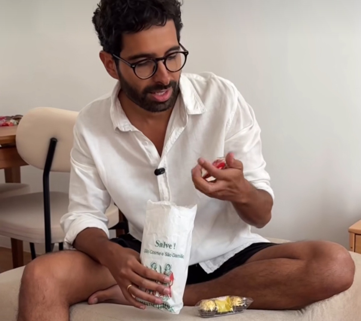 Ferrero Rocher, Lindt e mais: influenciador brinca sobre como seria distribuição de doces de São Cosme e Damião no Leblon – Diário do Rio de Janeiro