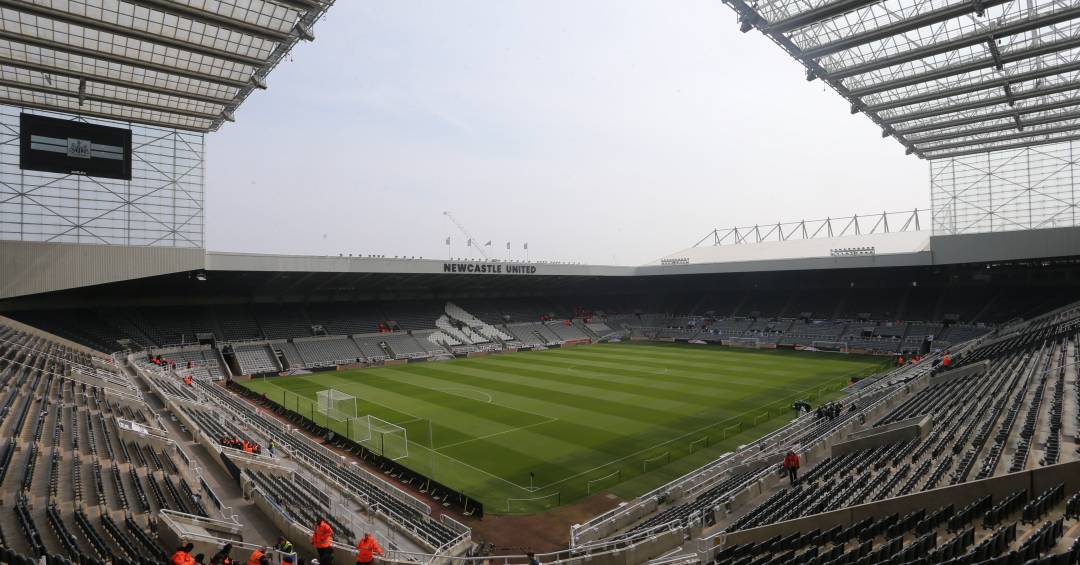 Jogos de hoje, terça, 13 de janeiro: onde assistir futebol ao vivo e horários