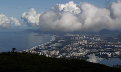 Homem sofre acidente de asa-delta na Pedra Bonita e é resgatado por helicóptero