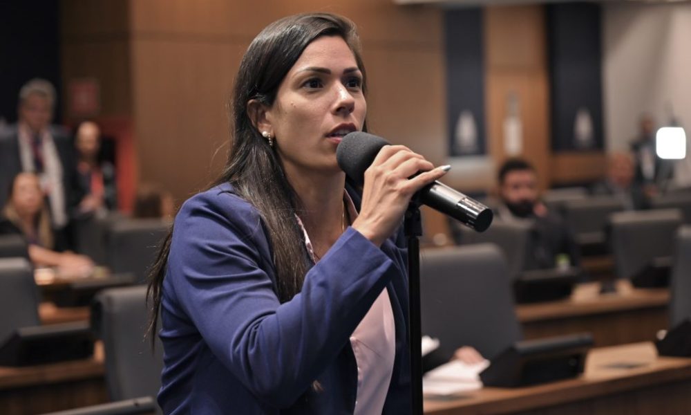 Índia Armelau lidera influência digital na Alerj; direita e esquerda dividem top 10, diz LabPop – Diário do Rio de Janeiro
