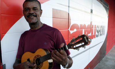 Morre Marquinho PQD, parceiro musical de Arlindo Cruz e compositor de vários sambas famosos, aos 66 anos