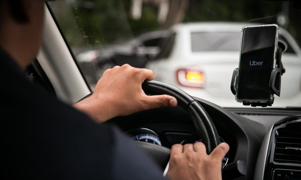 STF começa a julgar vínculo trabalhista de motoristas e entregadores nesta semana