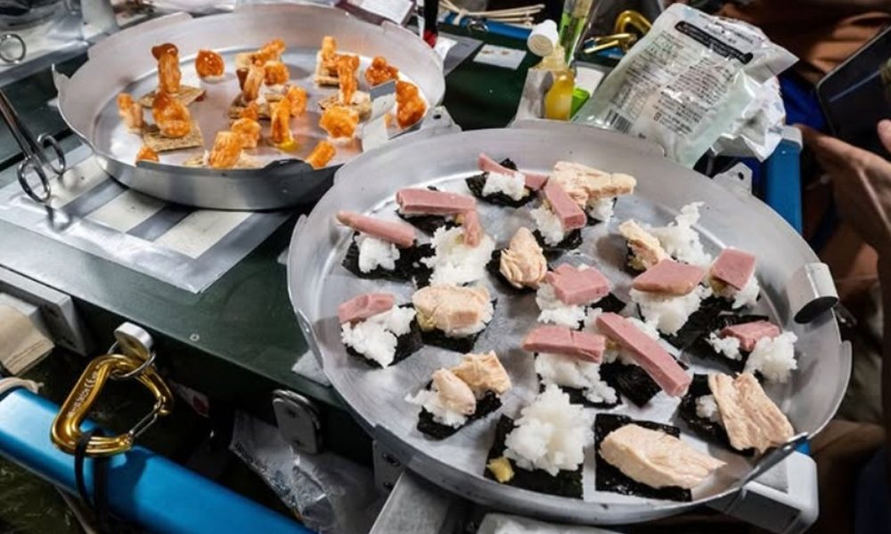 Sushi espacial? Nasa mostra ‘refeição gourmet’ na Estação Internacional e provoca críticas na web