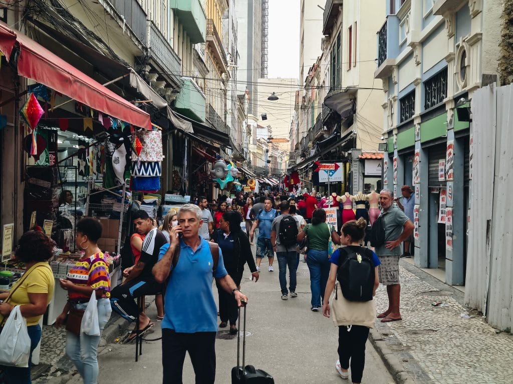 Tax Free: como vai funcionar a devolução do imposto para turistas estrangeiros? – Diário do Rio de Janeiro Tax Free: como vai funcionar a devolução do imposto para turistas estrangeiros? – Diário do Rio de Janeiro