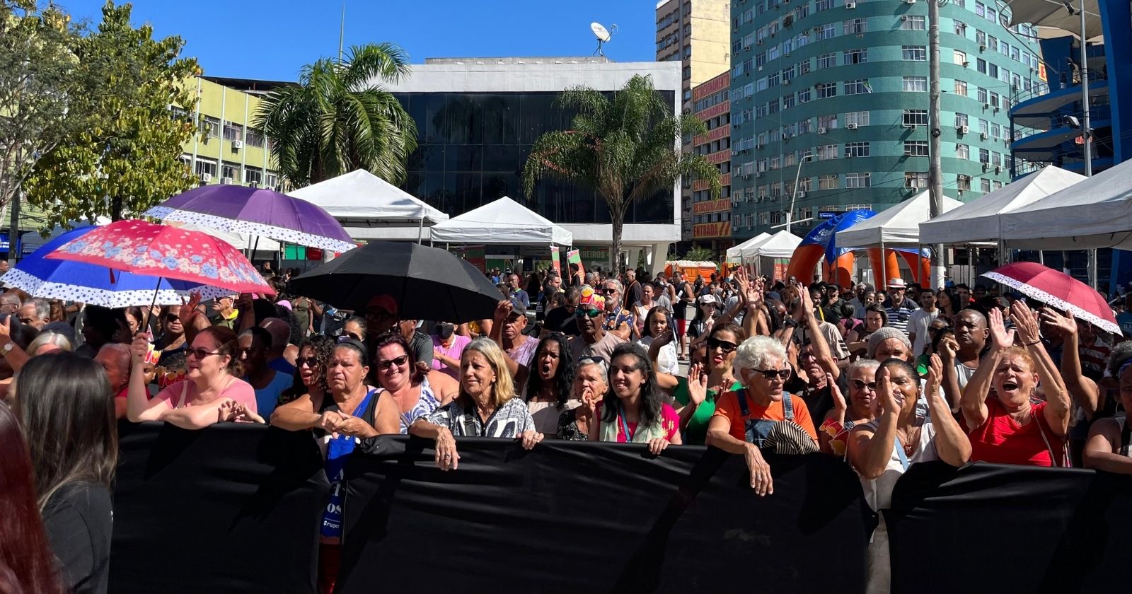 Veja como foi a megafesta dos 90 anos da Super Rádio Tupi em Duque de Caxias