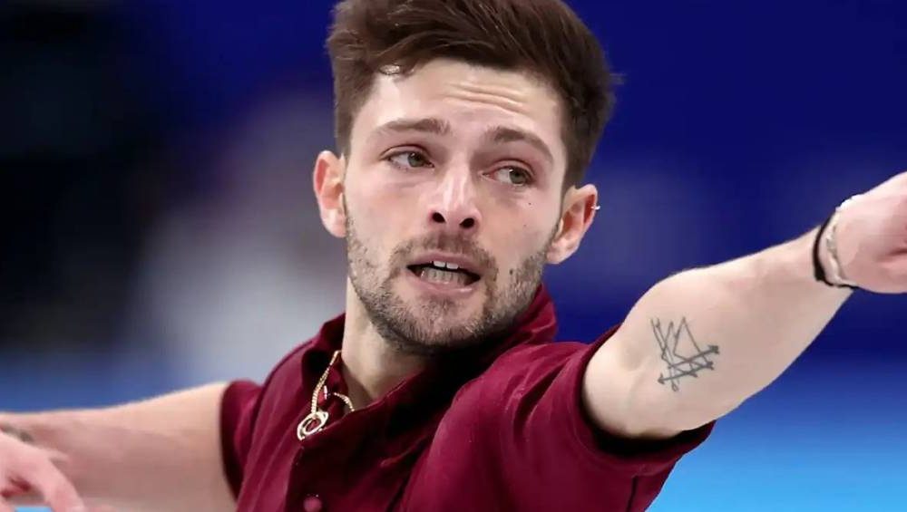 Atleta olímpico escandaliza ao admitir relação com menor