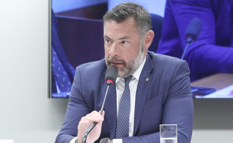 Projeto amplia direito de sustentação oral de advogados – Notícias