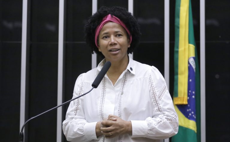 Comissão aprova projeto que cria protocolo de ajuda a indígenas durante desastres – Notícias