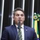 Zucco sai em defesa de Bolsonaro após diagnóstico de câncer