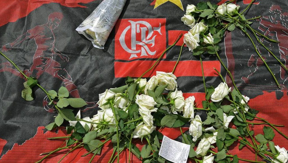 Justiça absolve réus do caso do incêndio no Ninho do Urubu