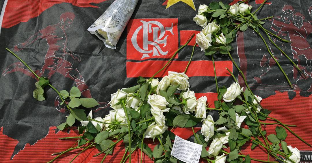 Justiça absolve réus do caso do incêndio no Ninho do Urubu