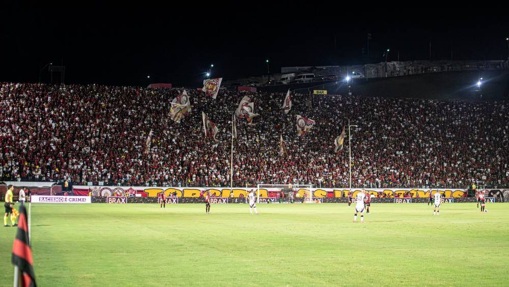 Vitória x Bahia no Brasileirão: onde assistir, horário e escalações