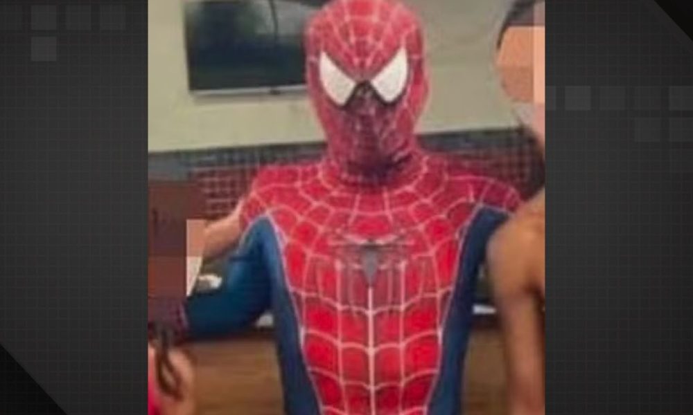 Animador infantil é detido no Rio acusado de abusar de crianças durante festas