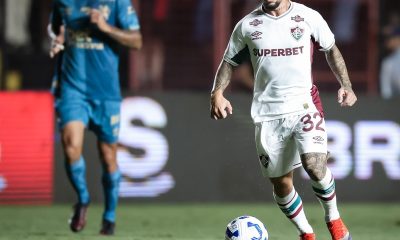 Baixinho em alta: Lucho Acosta ‘dribla’ porte físico e cresce sob o comando do compatriota Zubeldía no Fluminense