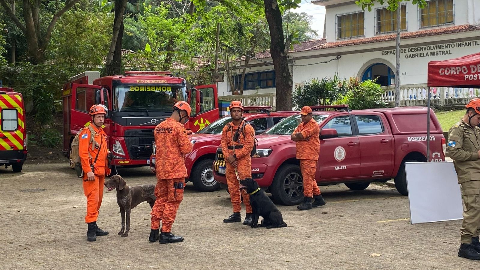 Bombeiros intensificam buscas por idoso com Alzheimer desaparecido na Urca