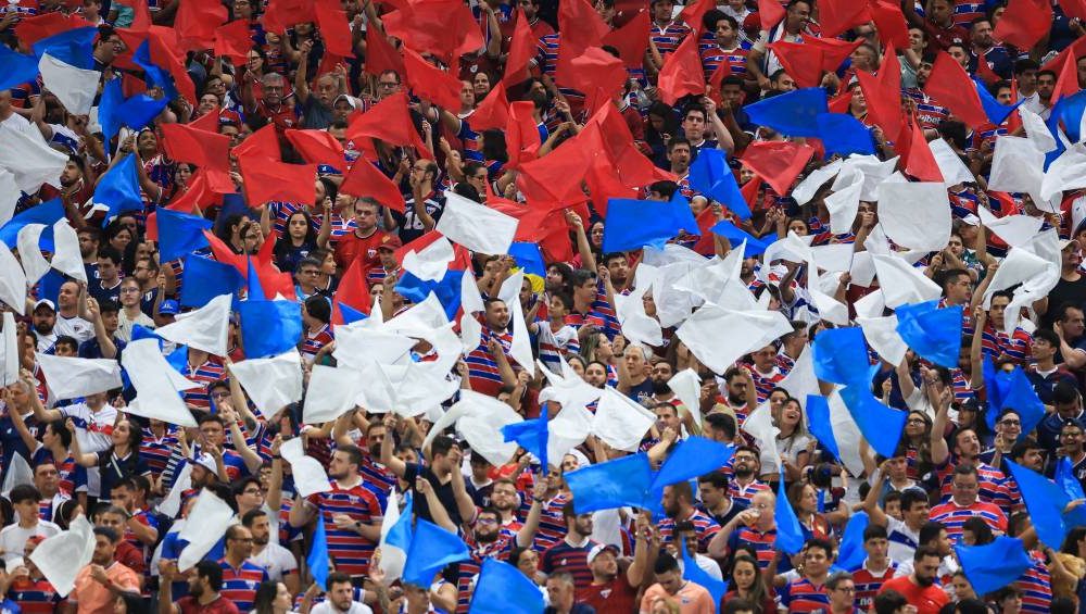 Fortaleza x Vasco no Brasileirão: onde assistir, horário e escalações