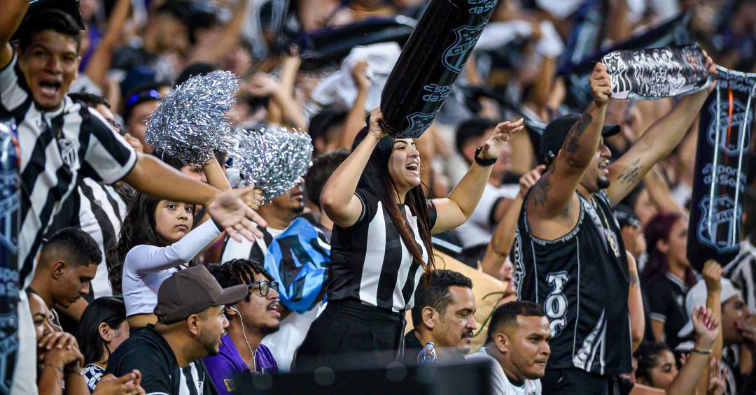 Ceará x Santos no Brasileirão: onde assistir, horário e escalações