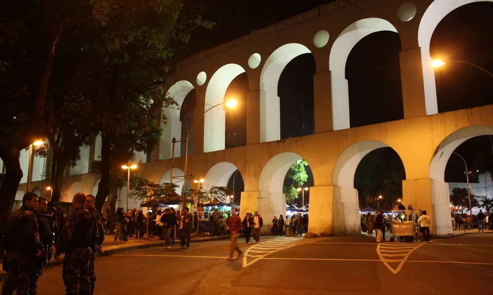 Lapa sente o baque da crise do metanol e barracas ficam vazias no fim de semana – Diário do Rio de Janeiro