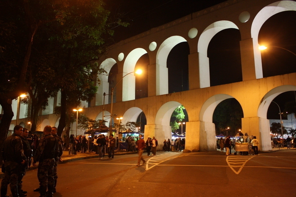 Lapa sente o baque da crise do metanol e barracas ficam vazias no fim de semana – Diário do Rio de Janeiro