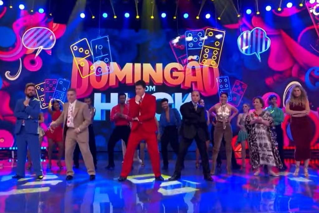Luciano Huck dança hit do Dominó com Rodrigo Faro, Sabrina Sato e Ed Gama