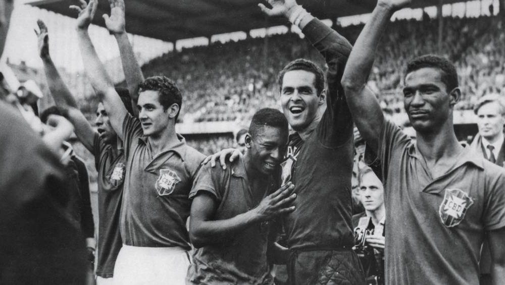Pelé faria hoje 85 anos: por que lembramos tão pouco de um dos grandes nomes do Brasil