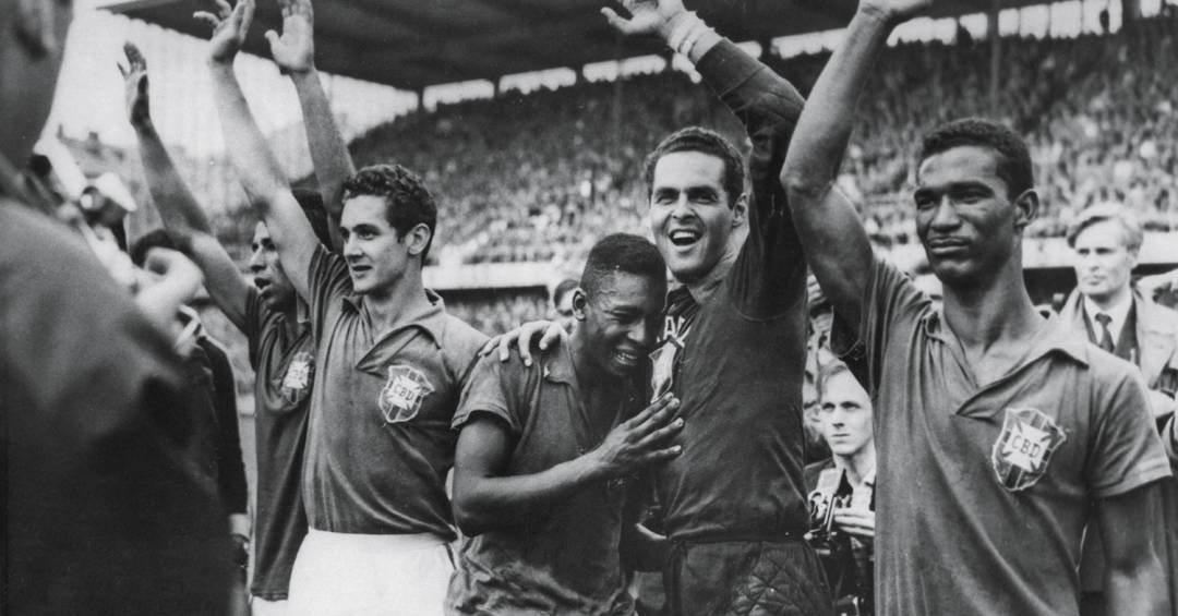 Pelé faria hoje 85 anos: por que lembramos tão pouco de um dos grandes nomes do Brasil