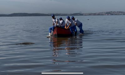 Pescadores do Projeto Águas da Guanabara retiram cindo toneladas de lixo em mutirão