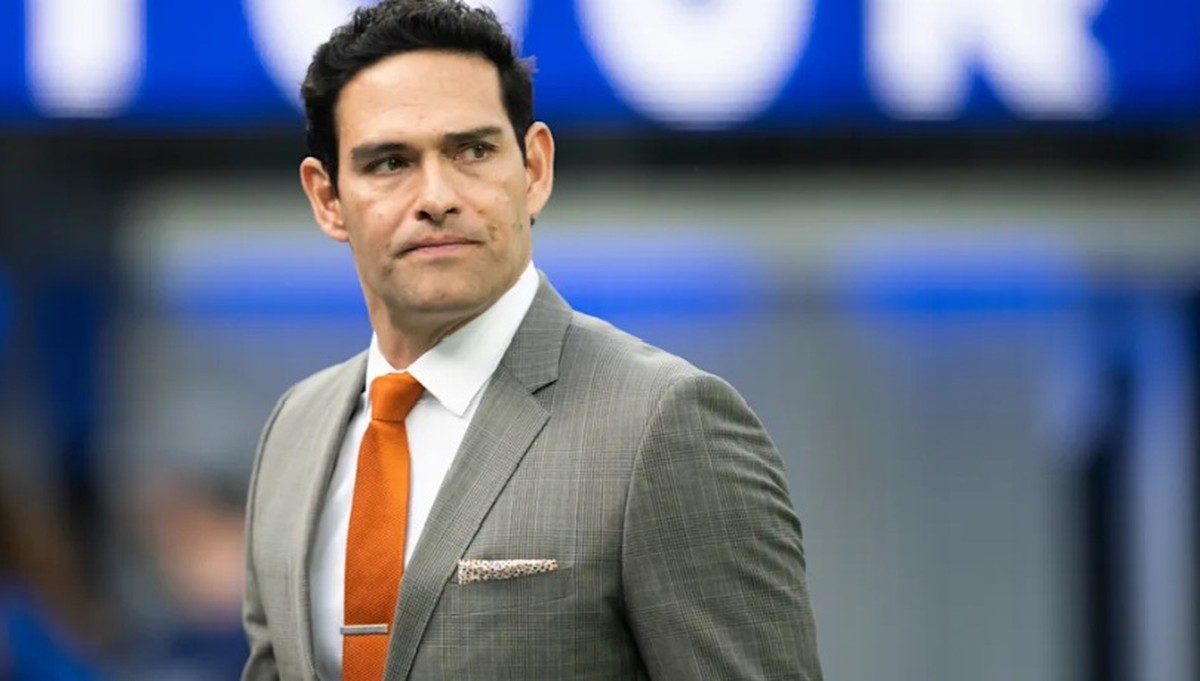 Saiba quais são as três acusações contra o ex-quarterback Mark Sanchez após ser esfaqueado em briga