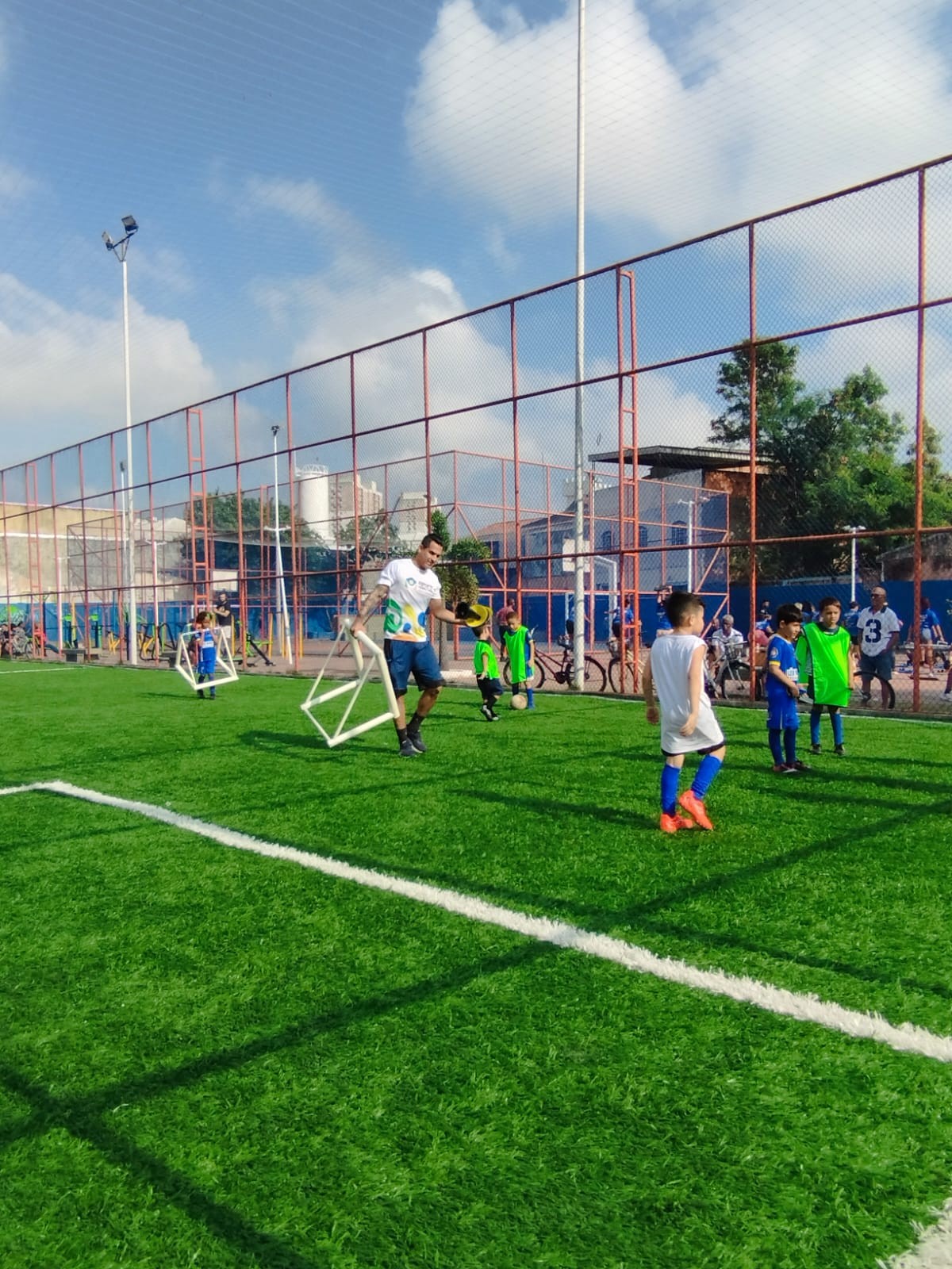 Vagas gratuitas para atividades esportivas e culturais