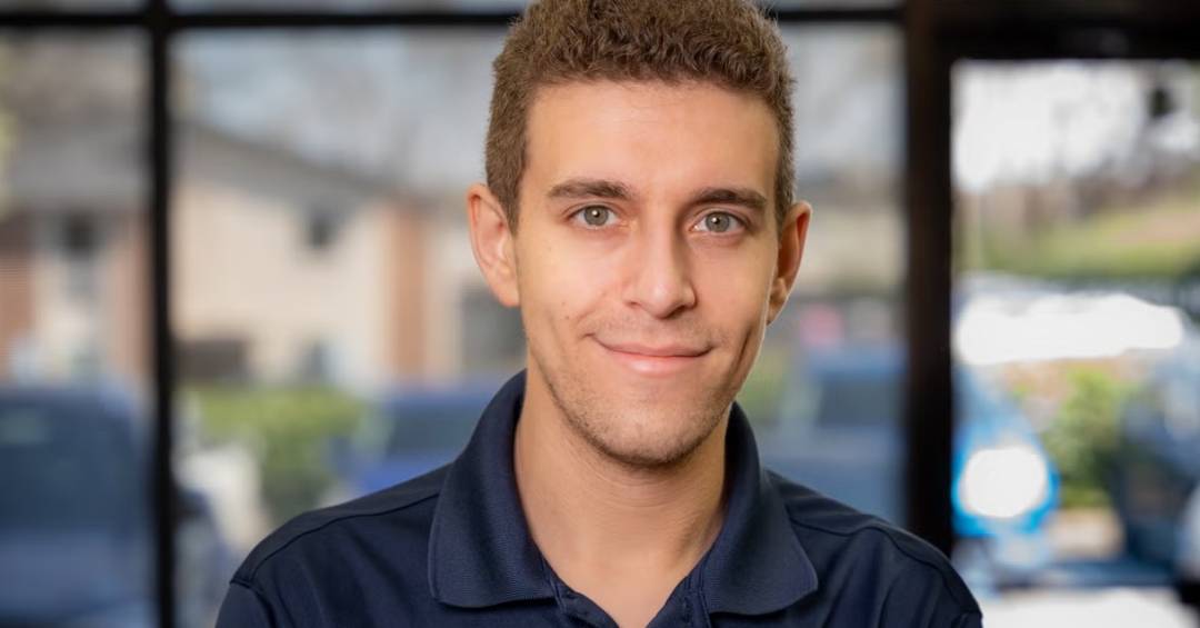 Por que a morte de Daniel Naroditsky reacendeu uma polêmica no xadrez mundial