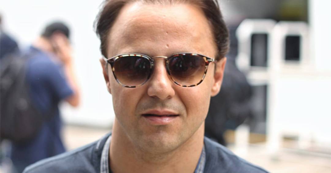 Felipe Massa chega ao tribunal em Londres e cobra R$ 455 milhões por título perdido na F1