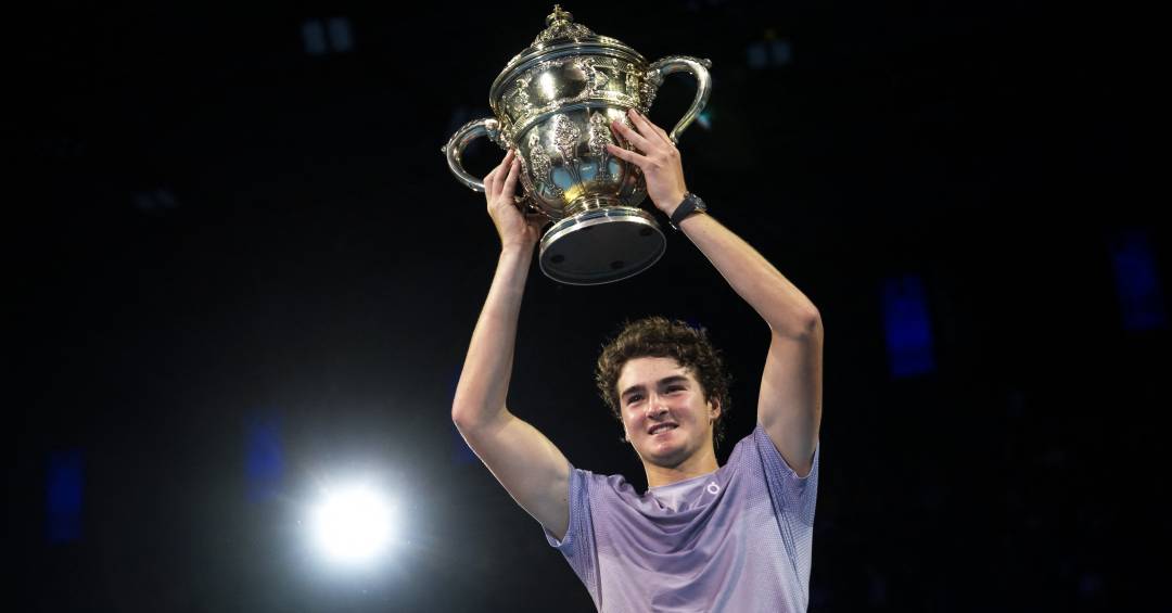 João Fonseca supera lendas do tênis em primeira temporada completa; saiba quem