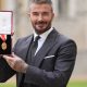 Sir David Beckham: ex-jogador é condecorado cavaleiro pelo Rei Charles III
