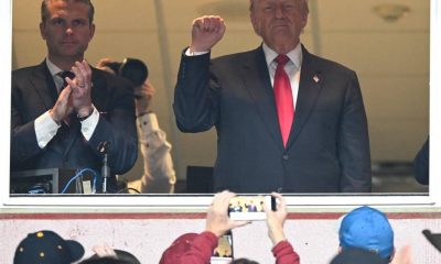 Trump é vaiado durante pronunciamento em jogo da NFL; confira vídeos