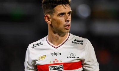 Oscar se pronuncia após passar mal em testes no CT do São Paulo e internação