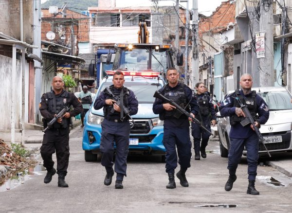 Deputados criam ‘CPI das Barricadas’ para auxiliar operação do governo contra criminosos