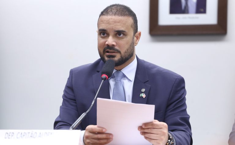 Comissão de Constituição e Justiça aprova aumento de pena para crimes contra agentes de segurança – Notícias