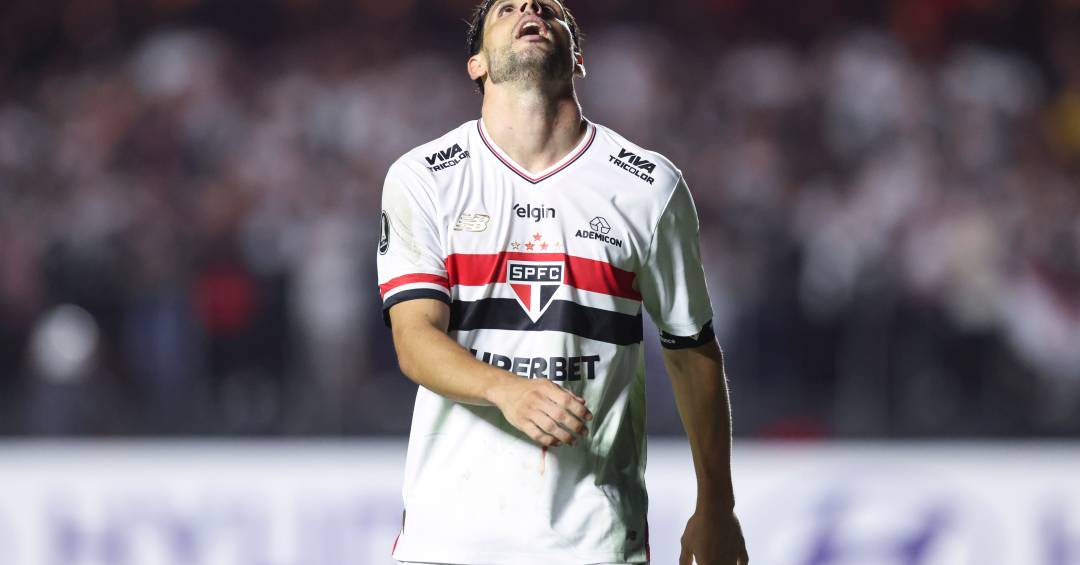 São Paulo sofre novo transfer ban da Fifa por dívida com ex-empresário de Calleri
