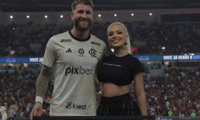 Separados, Léo Pereira se declara para Karoline Lima em festa do Flamengo | VEJA Gente