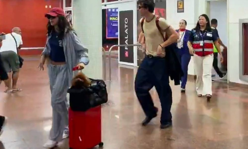Shawn Mendes e Bruna Marquezine desembarcam em Maceió