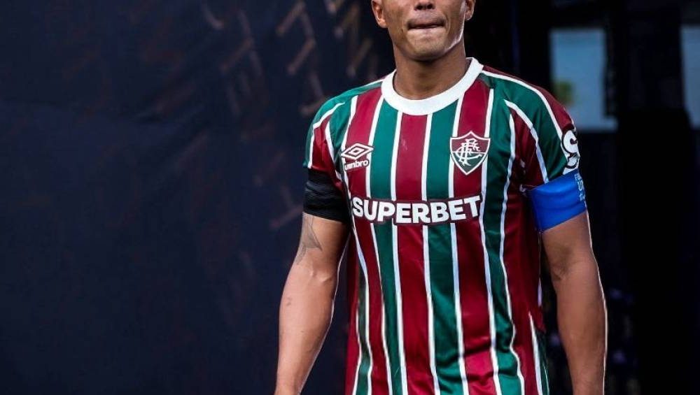 Thiago Silva comunica saída do Fluminense após eliminação pelo Vasco | VEJA Gente