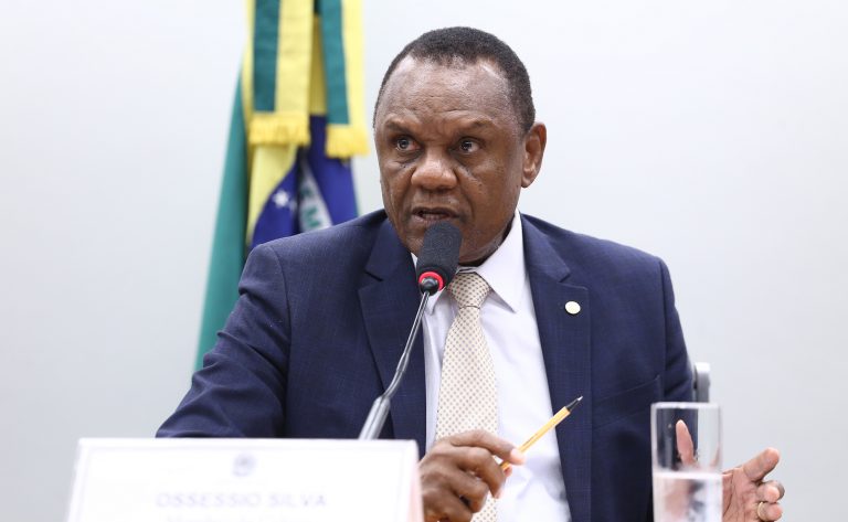 Comissão aprova projeto que define regras para árbitro profissional no esporte – Notícias