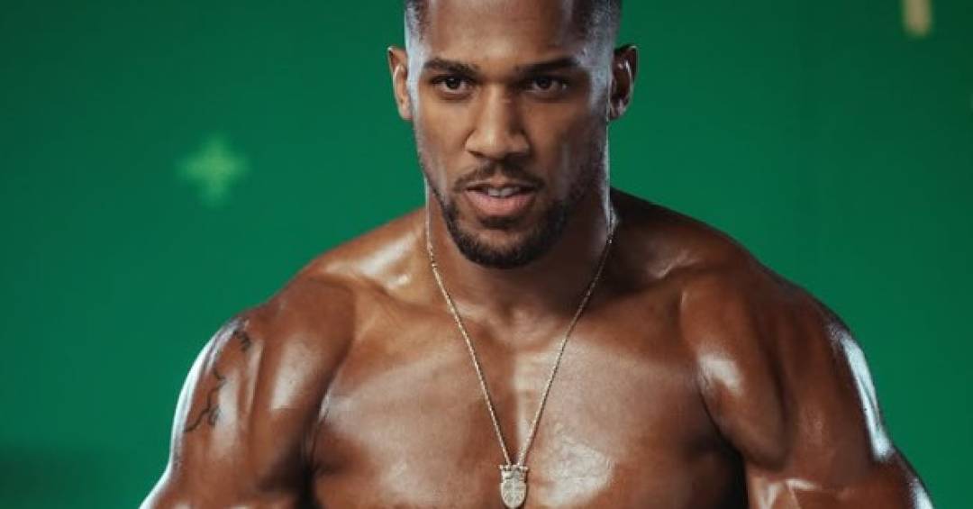 Boxeador britânico sofre acidente de carro que resultou em duas mortes | VEJA Gente