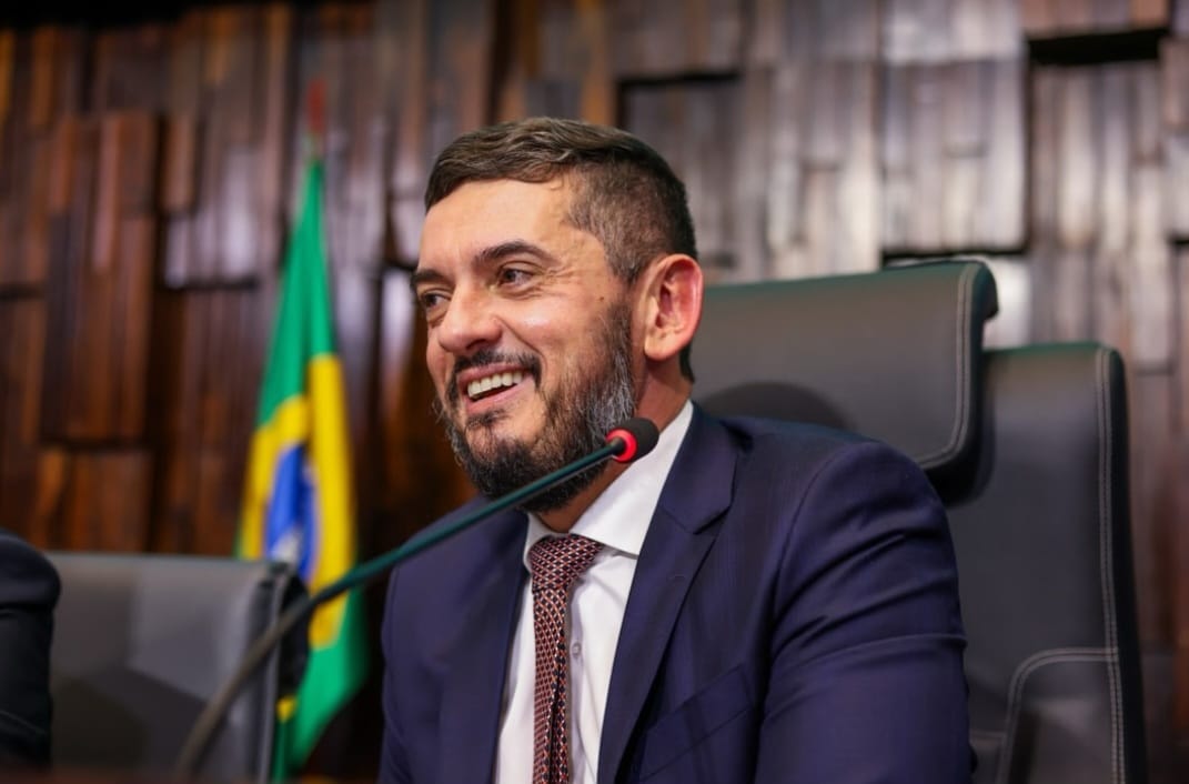 Aliado de Bacellar exonerado por Delaroli no dia da operação da PF retorna à Alerj como chefe de gabinete