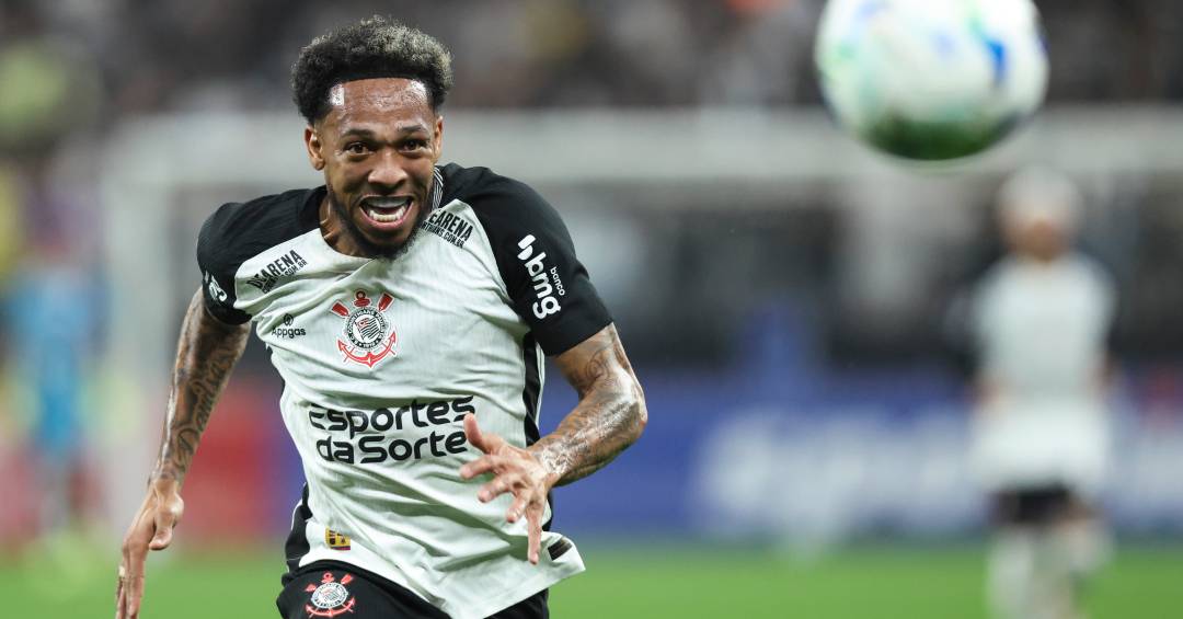 Craque do Corinthians reclama que está preso na Venezuela